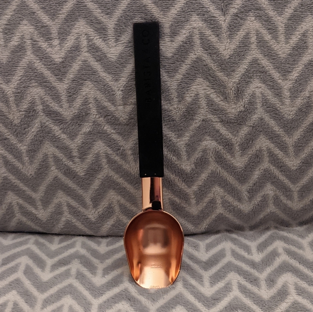 Barista & co. The scoop coffee measure spoon
